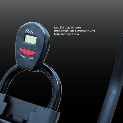 Alat Olahraga Sepeda Statis Spinning Bike LCD Monitor Adjustable Seat Exercise Statis Bike