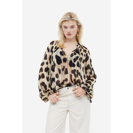 H&M Wanita Frill-Trimmed Crêpe Blouse